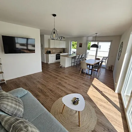 Exklusive Cozy 3-zi-penthouse Mit Grosser Dachterrasse Naehe Europa Park Und Rulantica Apartment Lahr (Baden-Wurttemberg)